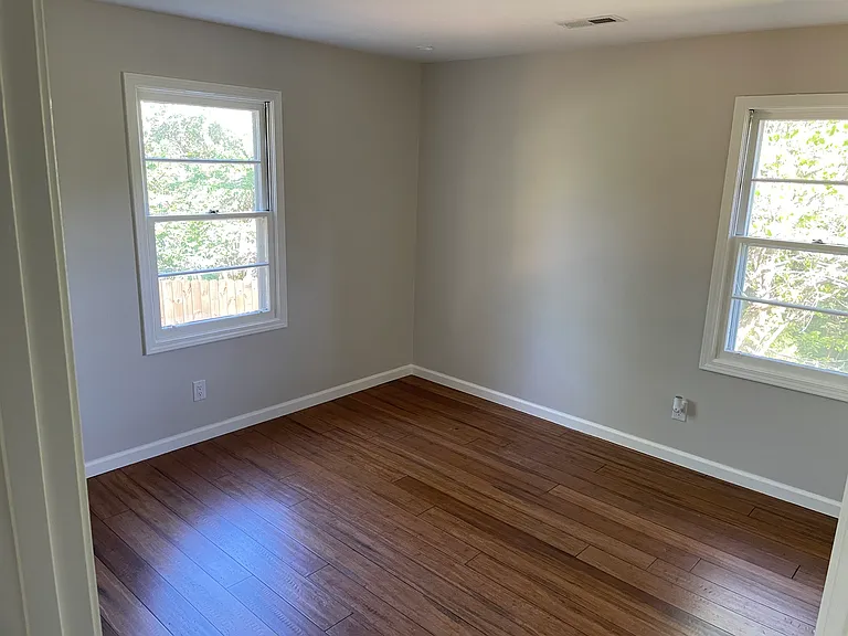 208 E Wynnbrook Dr — Photo 23