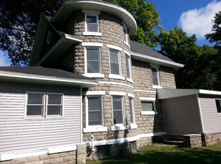 340 Canaris St, Constantine, MI 49042