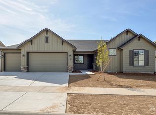 5811 W Copperstone Dr, Meridian, ID 83646