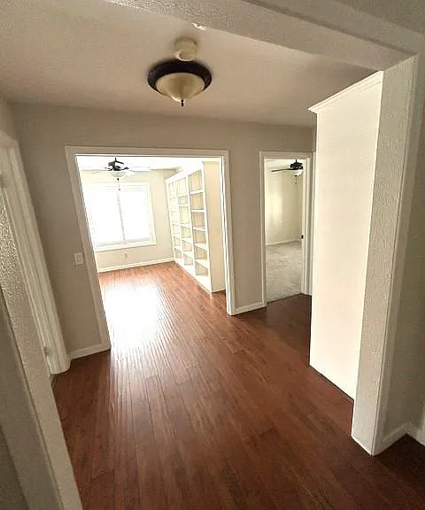 2800 Banyan Tree Ln — Photo 8