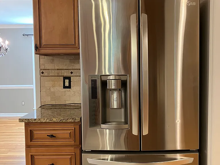 8709 Kenilworth Dr — Photo 14