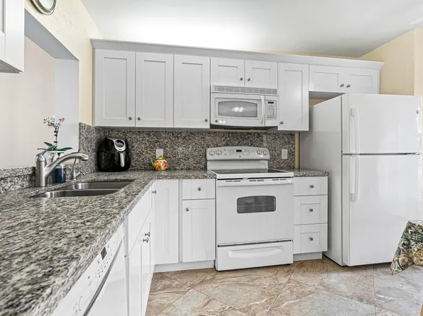 3337 Perimeter Drive #1413, Greenacres, FL 33467