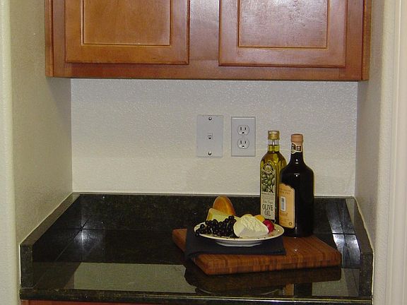 5th image of 5350 Dunlay Dr Unit 2612