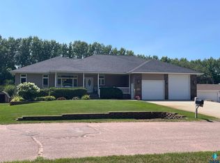 5409 N Indiana Ave, Sioux Falls, SD 57104