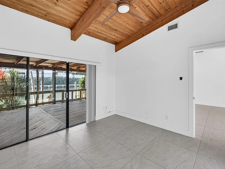 2619 S Parkview Dr — Photo 53