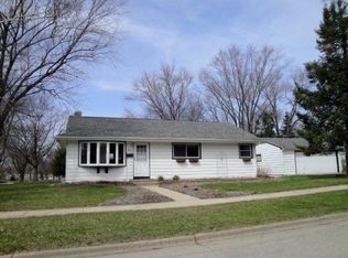 1022 Reinke Dr, Madison, WI 53704