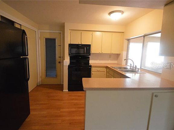 2nd image of 4393 Craftsbury Dr