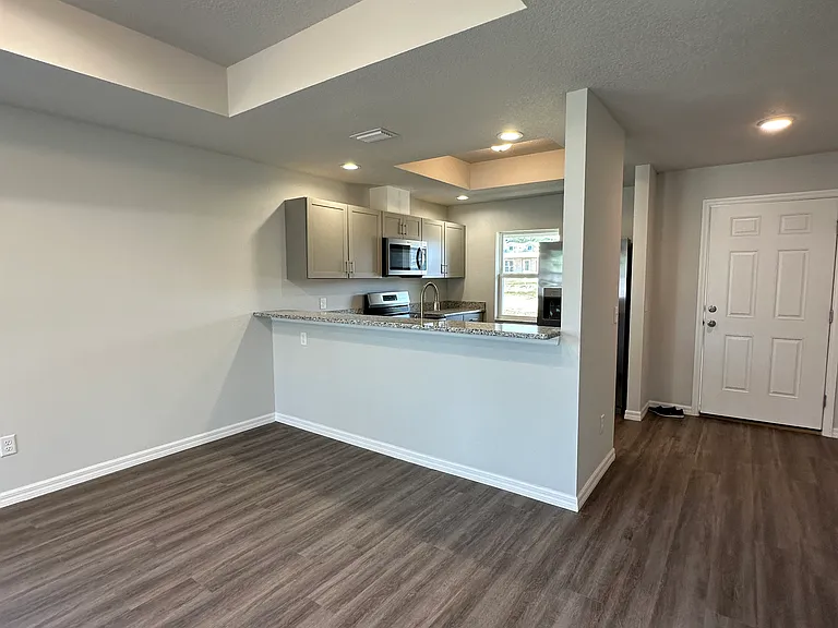4407 E Ravenna St — Photo 12