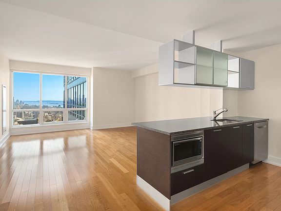 2nd image of 350 W 42nd St APT 46F