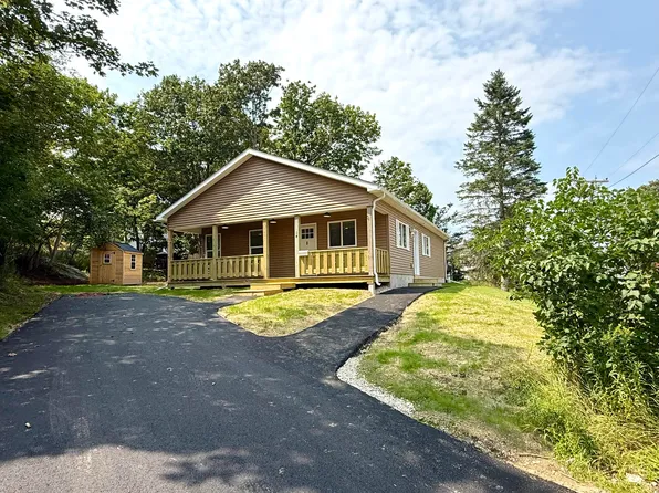 14 Mitchell Street, Eastport, ME 04631