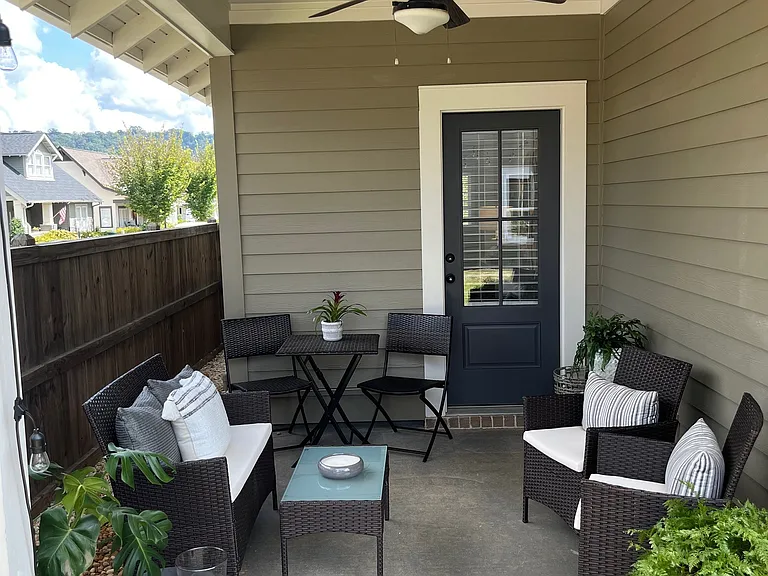 1460 Sawyer Pass — Photo 34