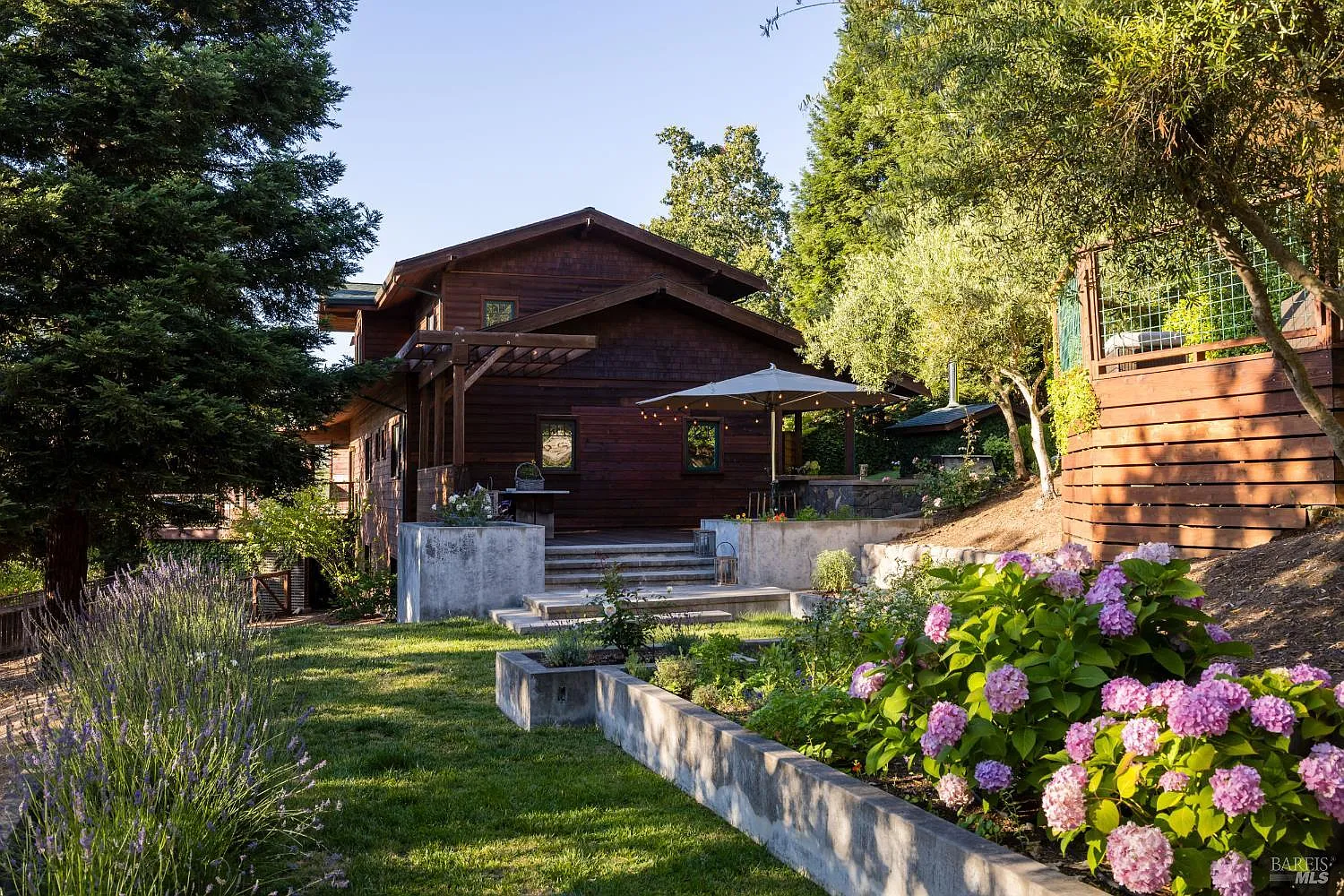 2487 Incline Drive - Photo 2