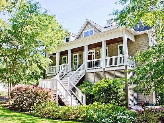 2nd image of 415 Great Oaks Drive