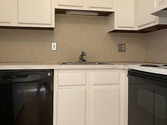 4th image of 164 Galen St APT 34