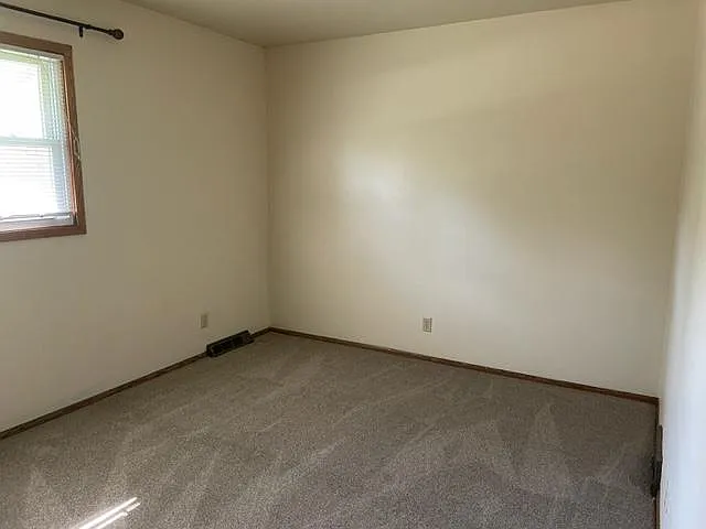 1832 Oakdale Dr — Photo 26