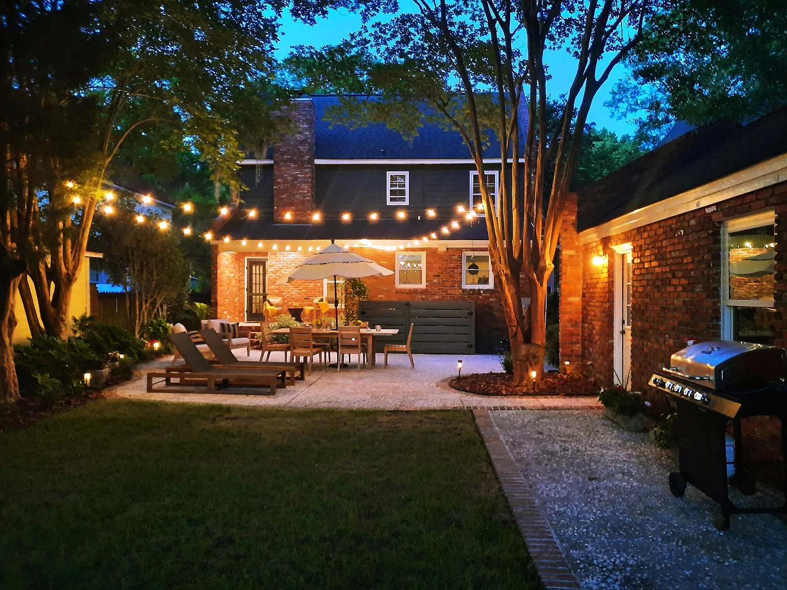 3 bed, 2.5 bath, 1698 sqft, $5,500 — Photo 2