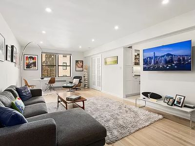 30 E 9th St APT 5A, New York, NY, 10003