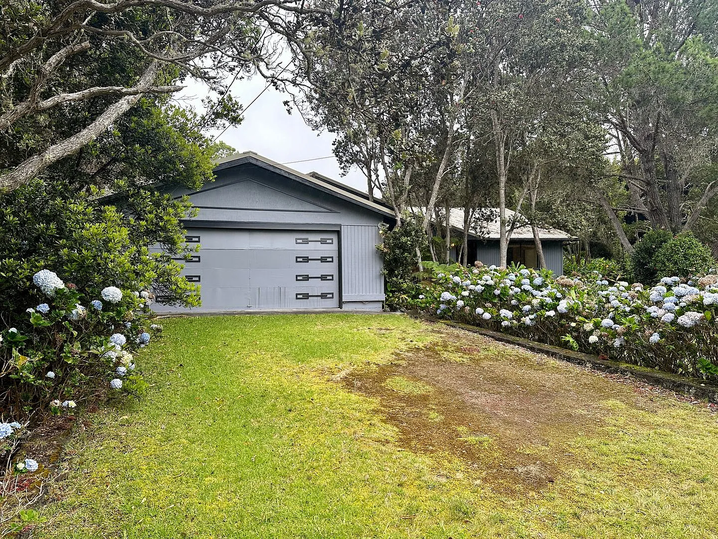 Volcano Golf Course - 3 Bedroom Home — Photo 3