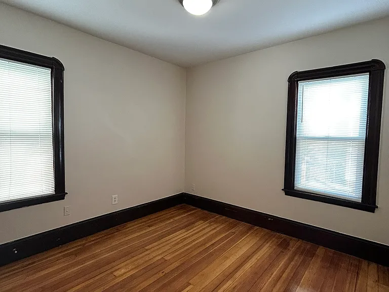 345 Earle St #2 — Photo 11