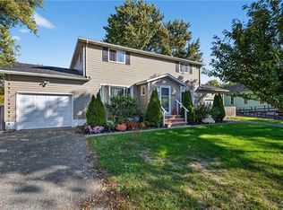 6005 E Taft Rd #1, Syracuse, NY 13212