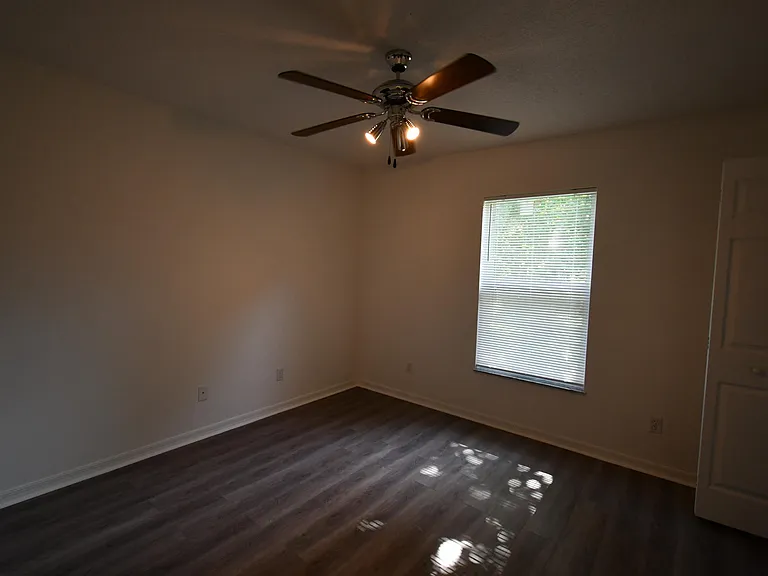 2547 SW Kenilworth St — Photo 15