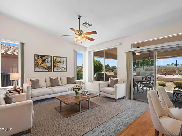 5028 S PEACHWOOD Drive, Gilbert, AZ 85298
