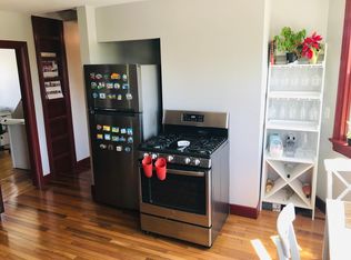 104 Harrison St #3, Providence, RI 02909