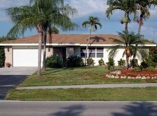 407 Capri Blvd, Naples, FL 34113