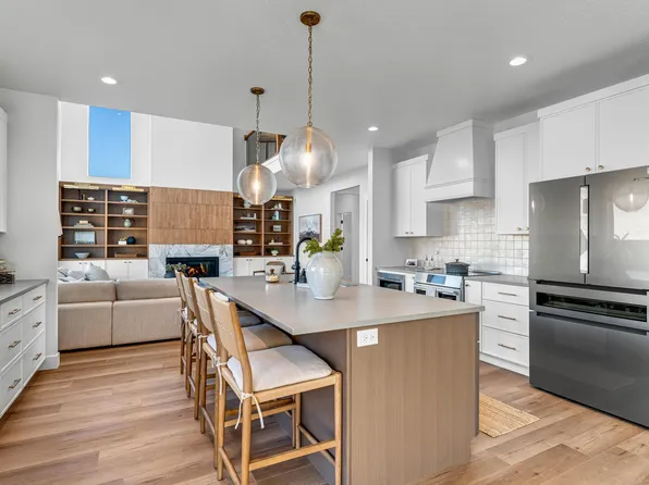 6931 W Sydney Peak Ln S #416, West Jordan, UT 84081