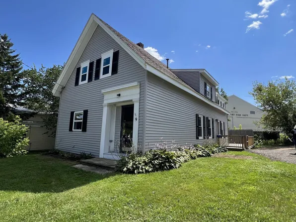 9 Washington Street, Winterport, ME 04496