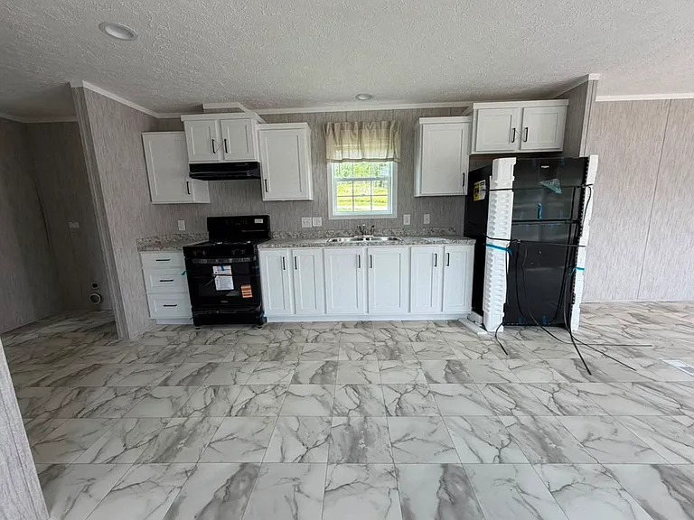 265 Brian Ln — Photo 1
