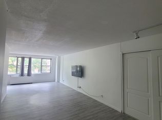 201 Saint Pauls Ave APT 4G, Jersey City, NJ 07306