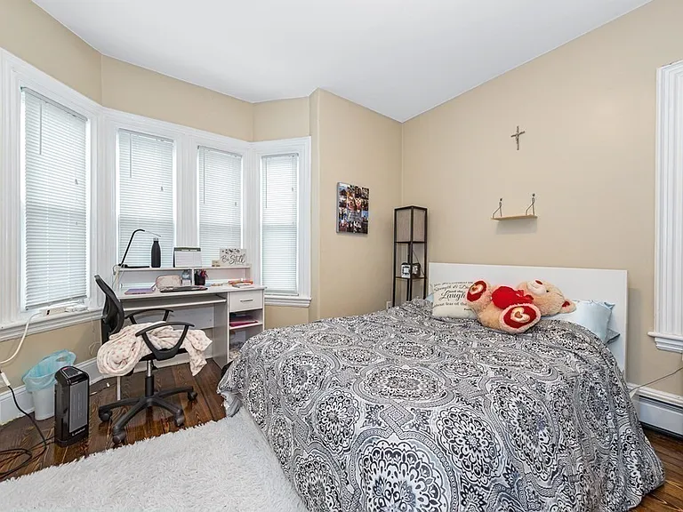 1566 Tremont St #1 — Photo 5