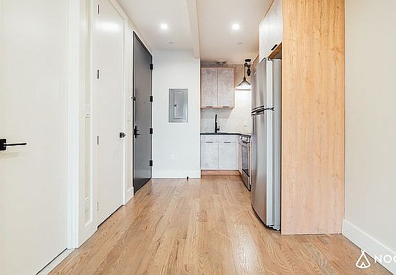 5th image of 1001 Rogers Ave #4F