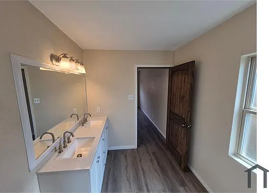 4018 Sunrise Cove Dr — Photo 13