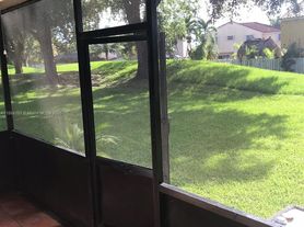 9712 Hammocks Blvd, Miami, FL