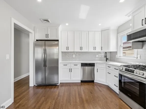 480-482 Boyden Ave, Maplewood Twp., NJ 07040