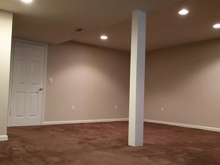 4073 Caissons Ct — Photo 10