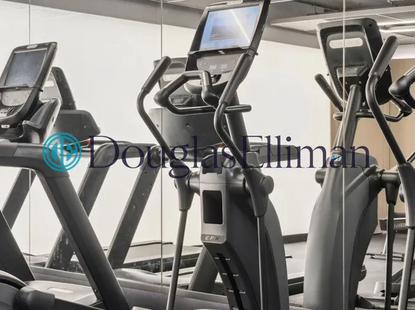 295 Park Avenue South image 7 of 17