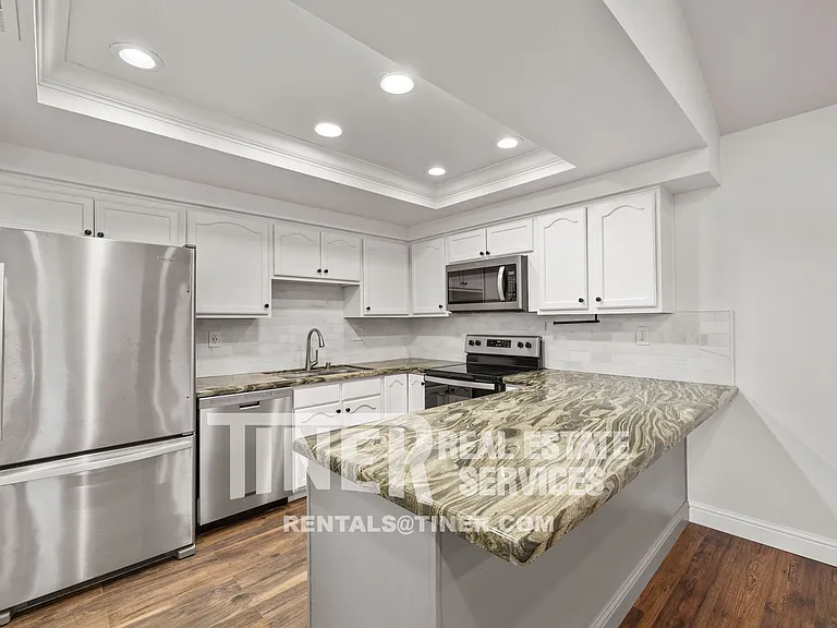 7586 Waterwillow Dr — Photo 3