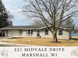 221 Midvale Dr, Marshall, WI 53559