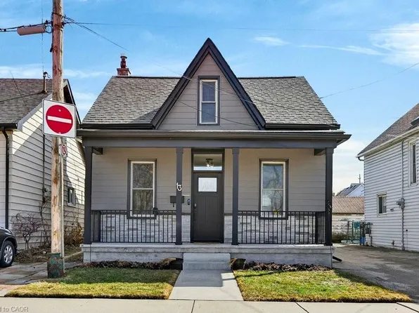 13 Richmond St, Hamilton, ON L8P 4J3