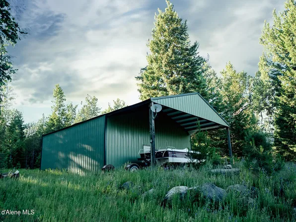 377 That A Way, Spirit Lake, ID 83869