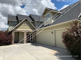 3024 E Shadowcrest Dr, Eagle, ID 83616