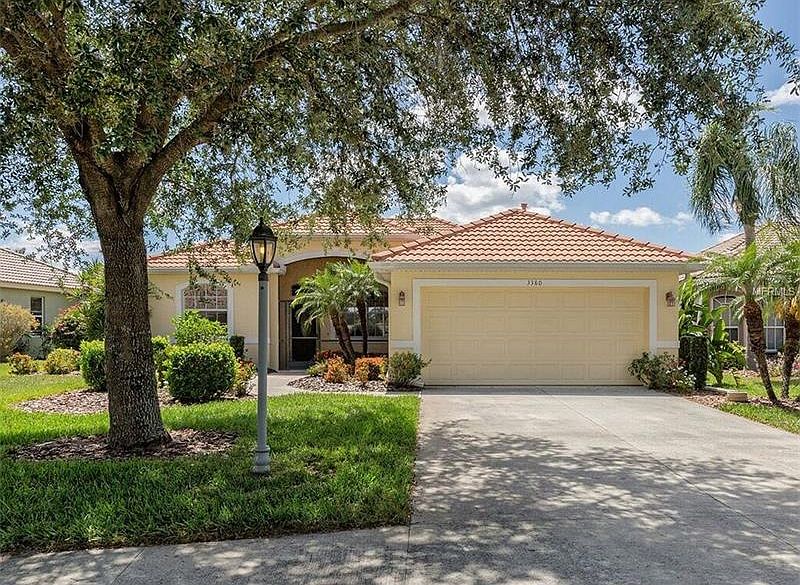 1st image of 3380 Royal Palm Dr