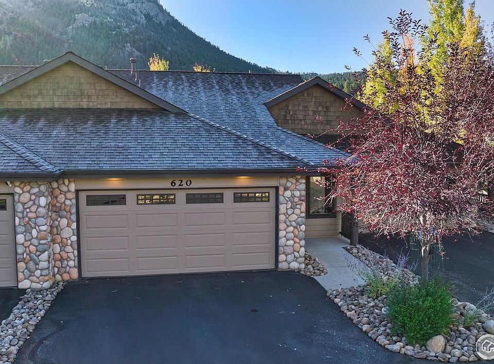 1st image of 620 Park River Pl