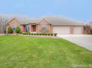 2585 Recluse Dr, Cedar Springs, MI 49319