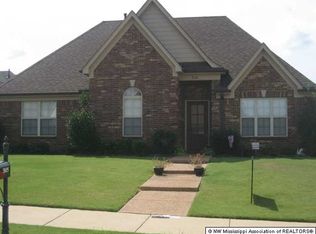 3105 Pinetree Loop S, Southaven, MS 38672
