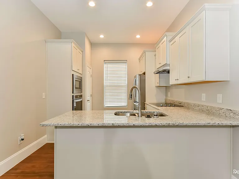 1010 Chisolm Trl — Photo 5