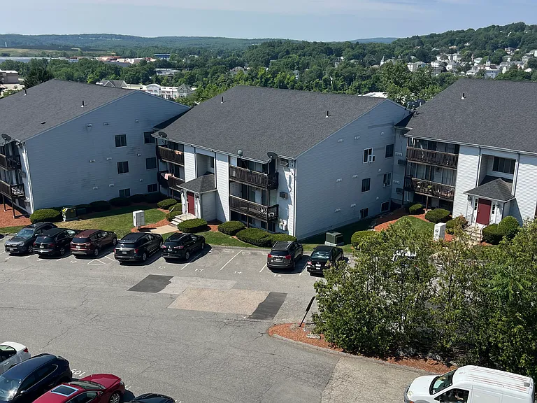 11 Gibbs St #H125 — Photo 14